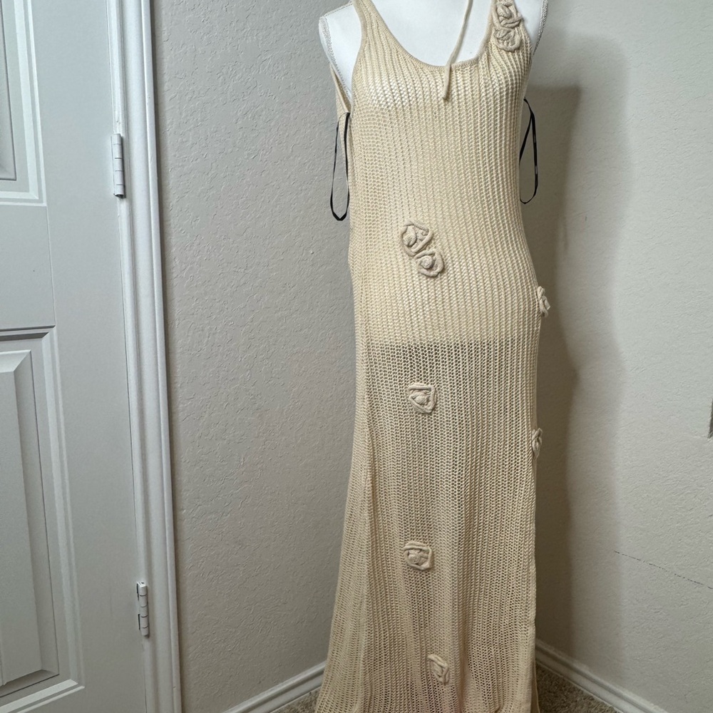 Forever 21 Cream Knit Maxi Dress with Floral Accents